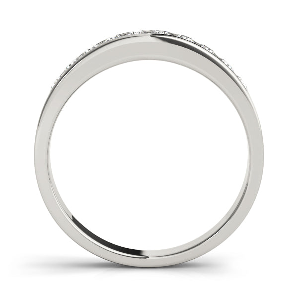0.25 Ct FG/VVS1 Round Diamond Wedding Band In 14K Gold