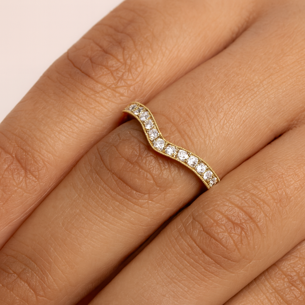 0.06 Ct FG/VVS1 Diamond Wedding Band 14K Yellow Gold