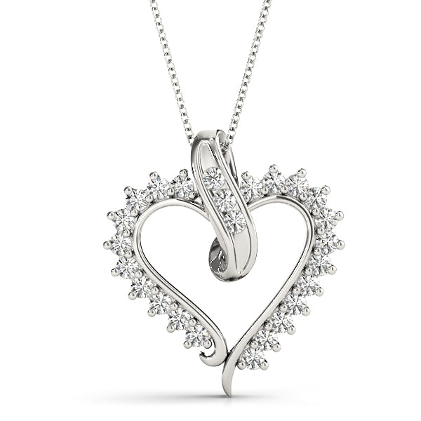 Heart Pendant 0.25 Ct Diamond Chain Necklace In 14K Gold